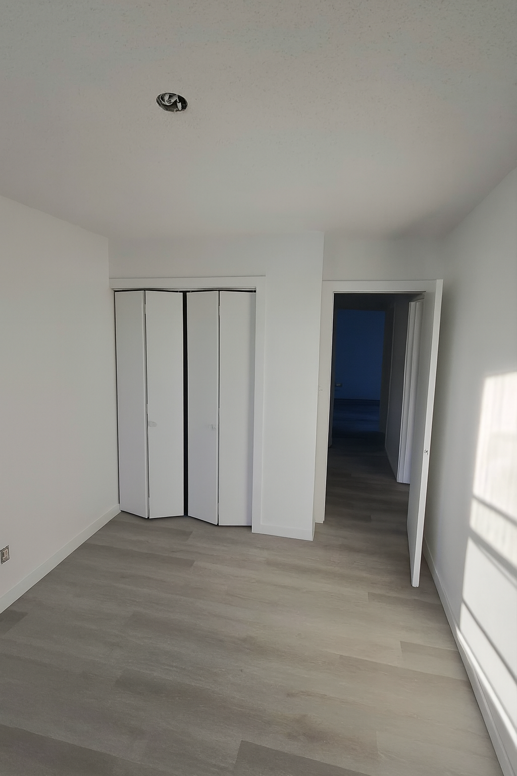 After — Bedroom Refresh & Flooring